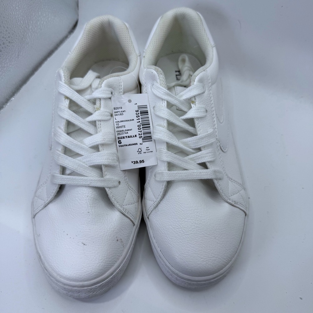 The Children's Place Sneakers White Casual Everyday Shoes Size 6 - Picture 6 of 16